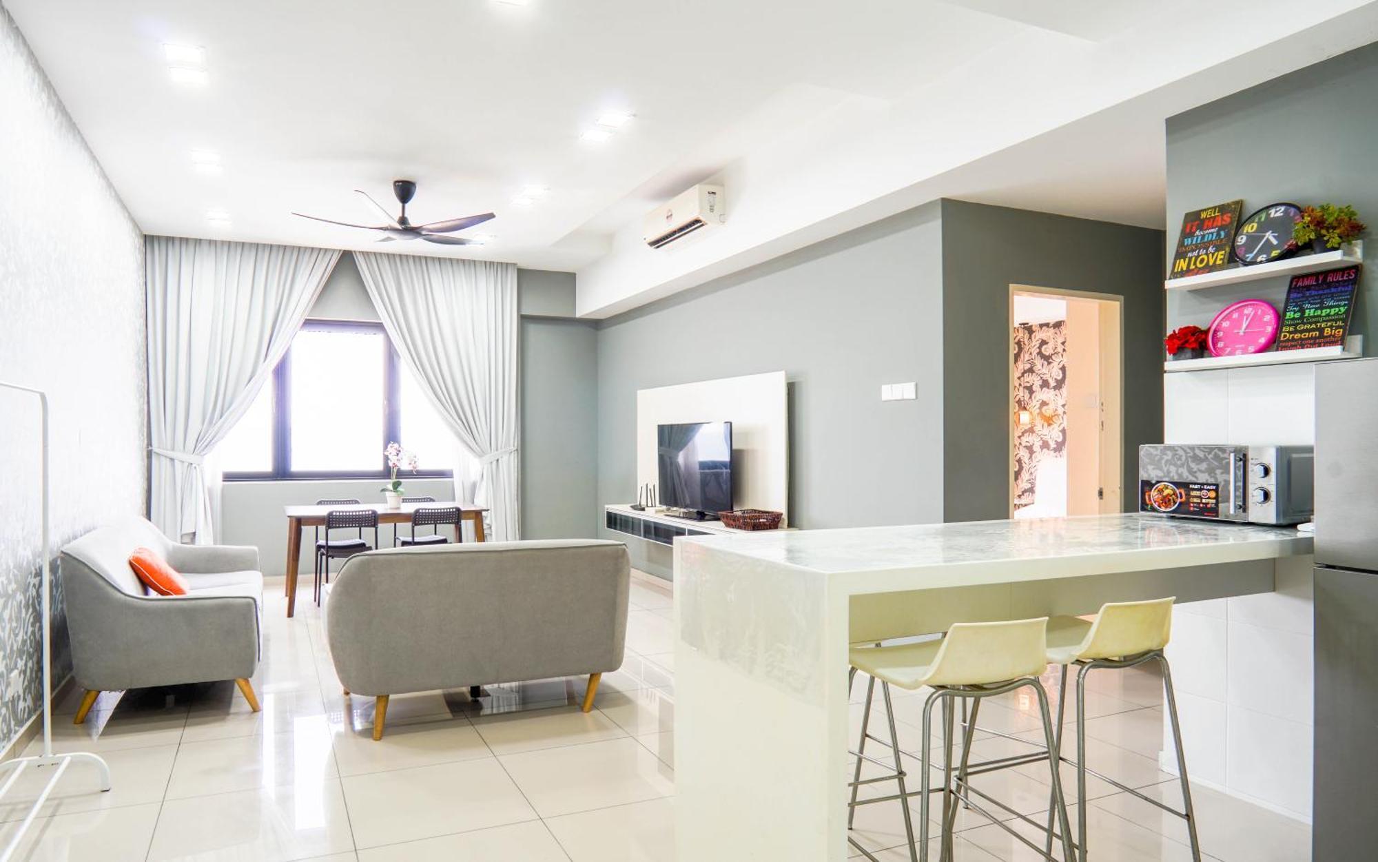 Encorp Strand Residences By Airhost Kota Damansara Exterior photo